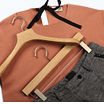 Плечики для одежды (плечо 6 см) - 4 цвета дерева, 4 цвета металла ARMADINI