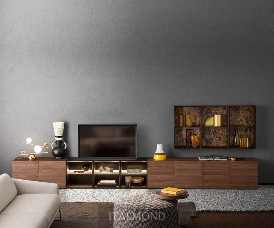 ТВ-тумба из дерева с подсветкой и полками на фоне темной стены