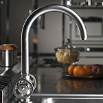 Смеситель для кухни Officine Gullo Tap with arch spout / Rubinetto con getto ad arco OFFICINE GULLO