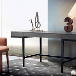 Столик туалетный Стол письменный Lema Victor LEMA