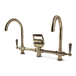 Двойной смеситель с изогнутым изливом Officine Gullo Double mixer with arch spout / Doppio miscelatore con getti ad arco OFFICINE GULLO