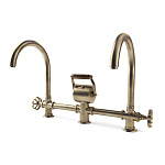 Двойной смеситель с изогнутым изливом Officine Gullo Double mixer with arch spout / Doppio miscelatore con getti ad arco OFFICINE GULLO