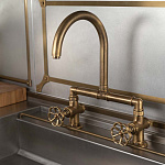 Смеситель для кухни Officine Gullo Deck tap with arch spout / Rubinetto a ponte con getto ad arco OFFICINE GULLO