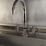 Смеситель для кухни Officine Gullo Tap with arch spout / Rubinetto con getto ad arco OFFICINE GULLO