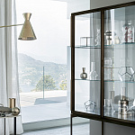 Витрина Lema Galerist LEMA